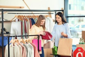 Solusi Mengurangi Hasrat Belanja Online yang Sudah Berlebihan!