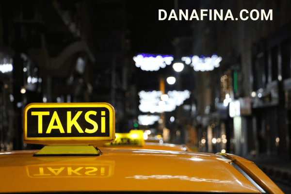 Untung Rugi Beli Mobil Bekas Taksi