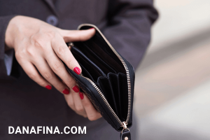 Waspadalah, Ini Dampak Negatif dari Gaya Hidup Boros!